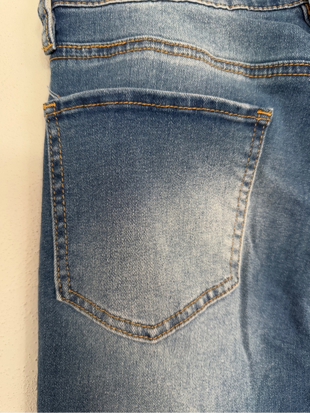 Almost Famous Distressed Flare Jeans - Picture 9 of 9